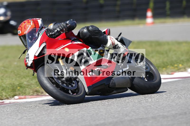 Archiv-2025/48 25.08.2025 Cornu Master School ADR/blau-bleu/89